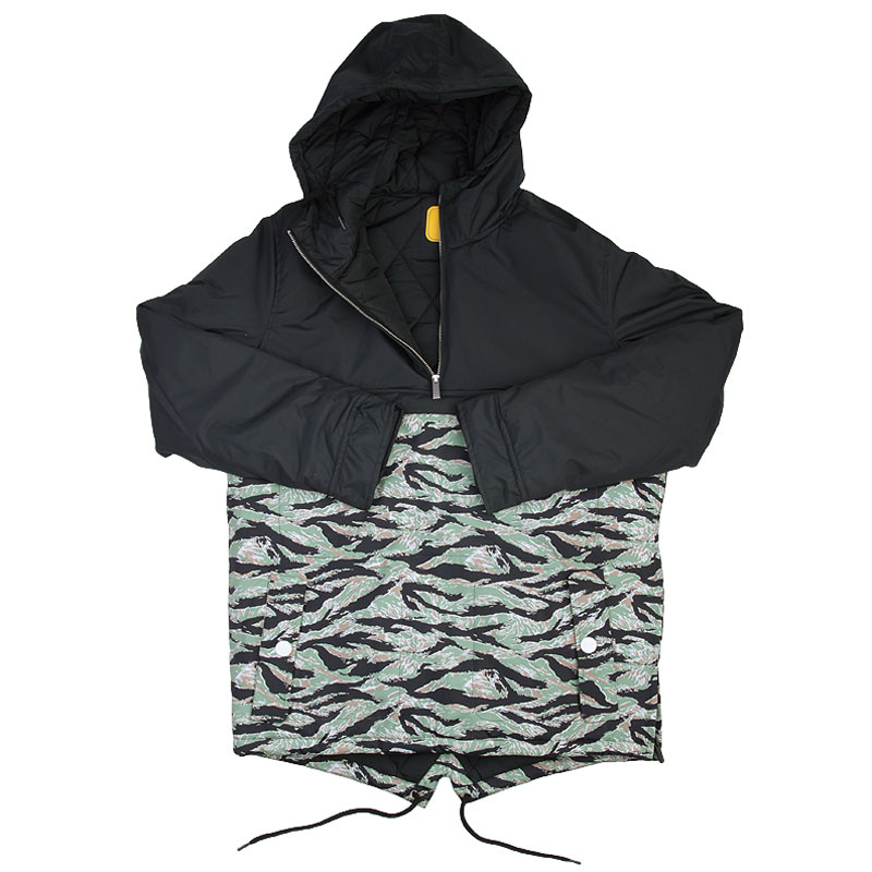 мужская зеленая куртка True spin Анорак Fishtail Blk/camo Fishtail blk/camo - цена, описание, фото 2